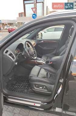 Внедорожник / Кроссовер Audi Q5 2015 в 