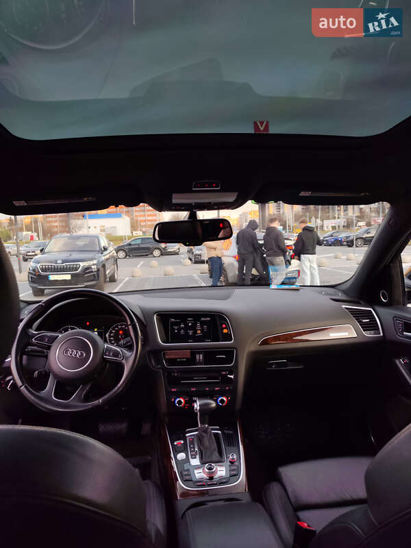 Внедорожник / Кроссовер Audi Q5 2015 в Львове
