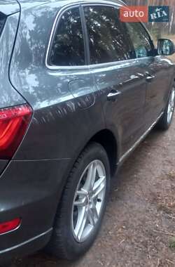 Внедорожник / Кроссовер Audi Q5 2015 в 