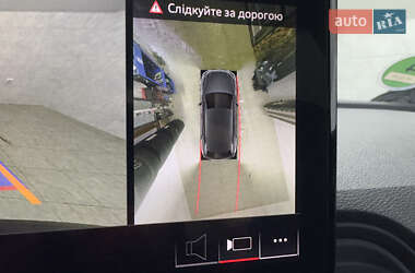 Внедорожник / Кроссовер Audi Q5 2021 в 