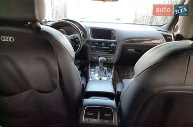 Внедорожник / Кроссовер Audi Q5 2015 в 