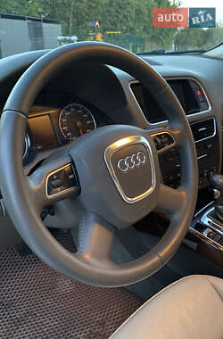 Внедорожник / Кроссовер Audi Q5 2012 в Львове