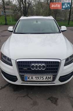 Позашляховик / Кросовер Audi Q5 2010 в 