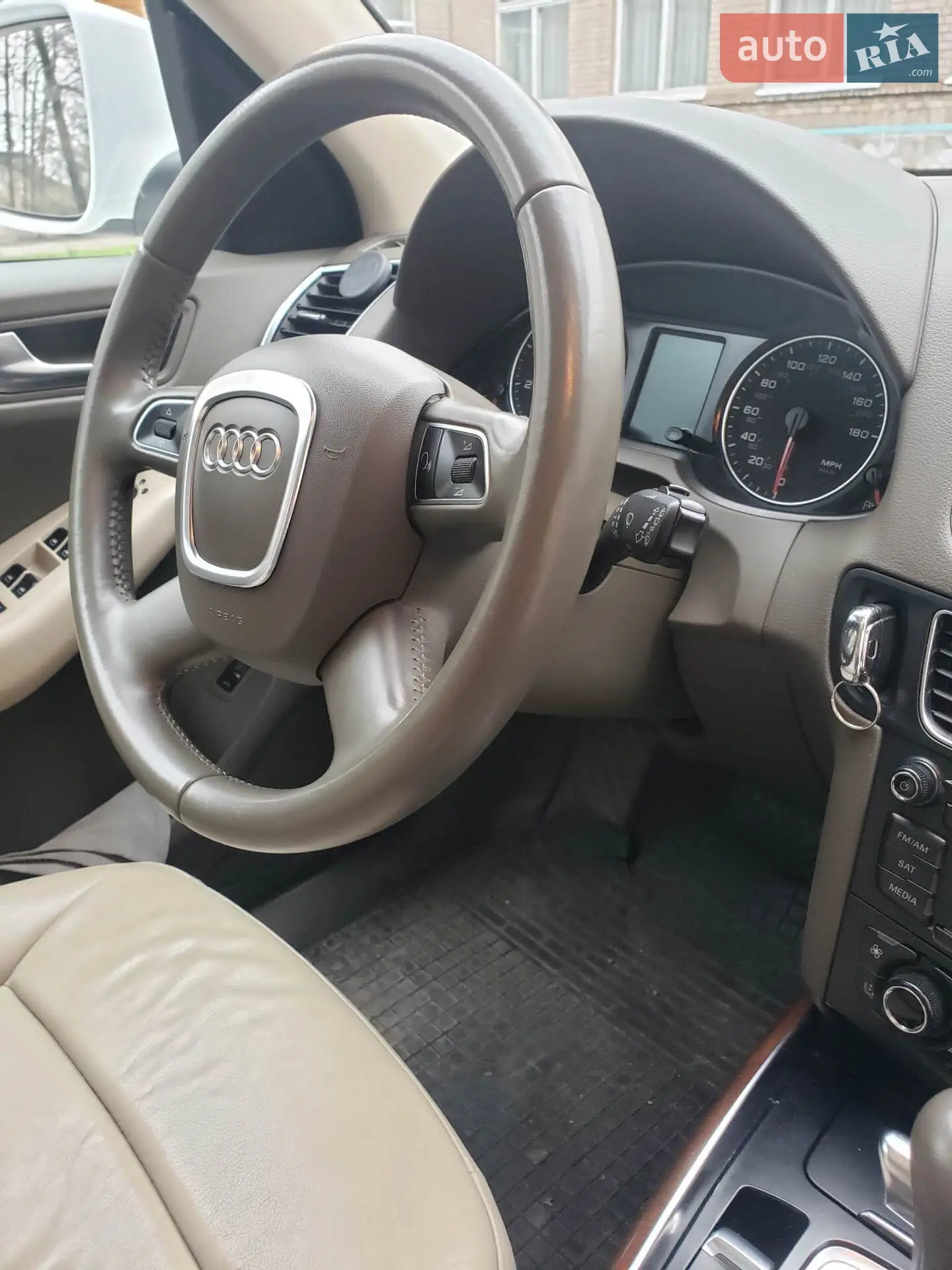 2010 Audi Q5 - мініатюра 14