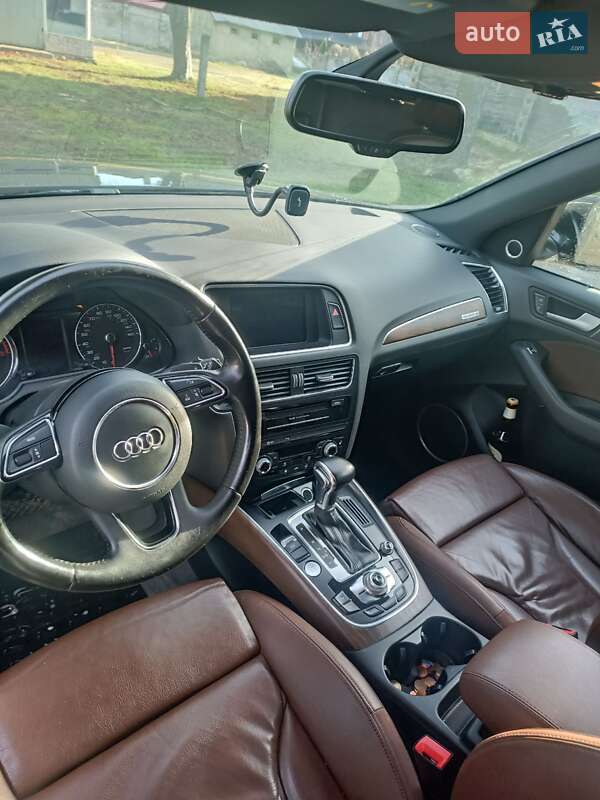 Позашляховик / Кросовер Audi Q5 2013 в Дубні