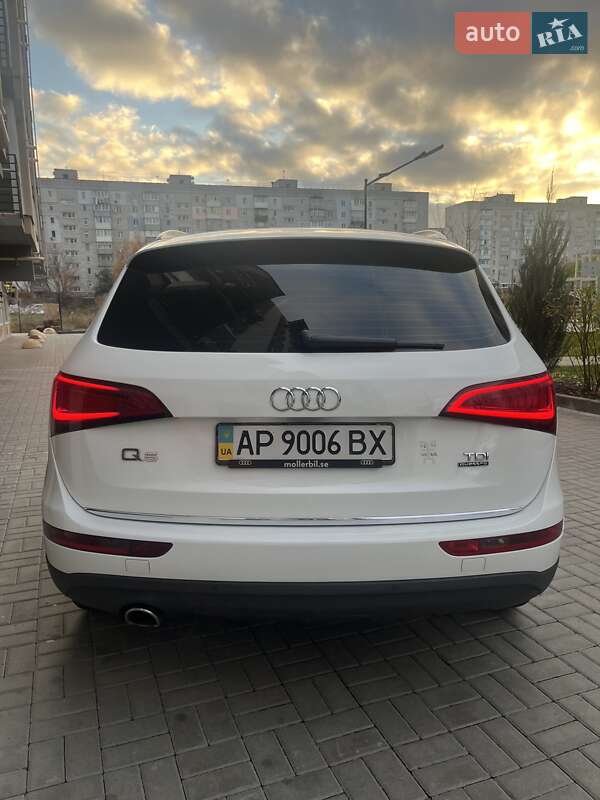 Внедорожник / Кроссовер Audi Q5 2015 в Днепре