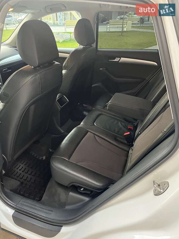 Внедорожник / Кроссовер Audi Q5 2015 в Днепре