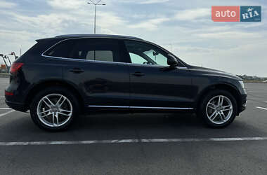 Внедорожник / Кроссовер Audi Q5 2013 в 