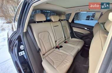 Позашляховик / Кросовер Audi Q5 2014 в 