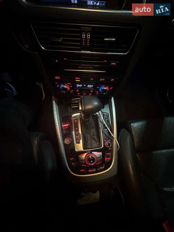 Внедорожник / Кроссовер Audi Q5 2013 в Львове