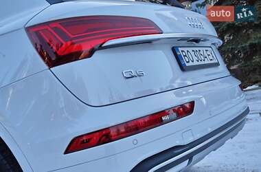 Позашляховик / Кросовер Audi Q5 2023 в Тернополі