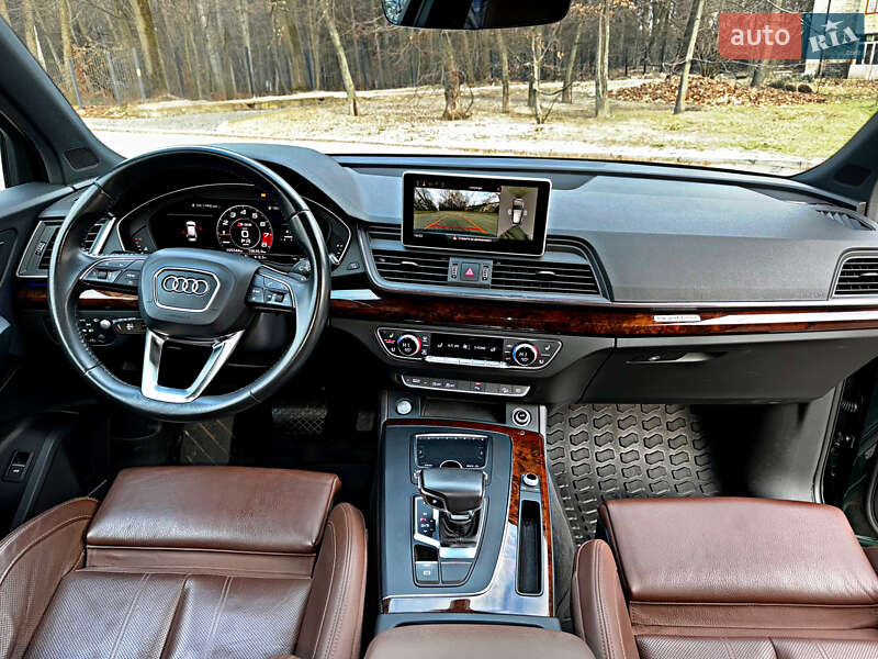 Позашляховик / Кросовер Audi Q5 2017 в Києві