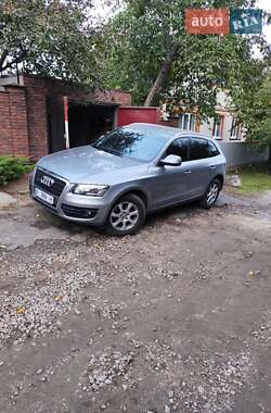 Позашляховик / Кросовер Audi Q5 2011 в Гадячі