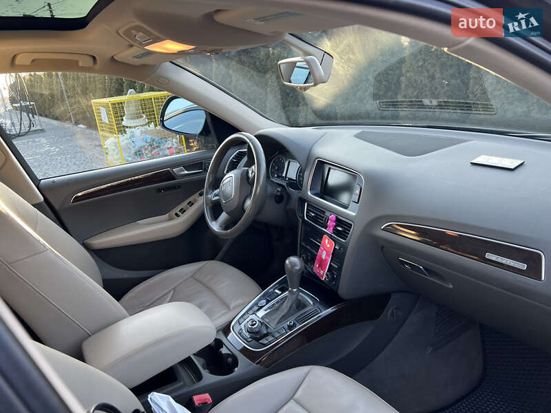 Внедорожник / Кроссовер Audi Q5 2012 в Львове