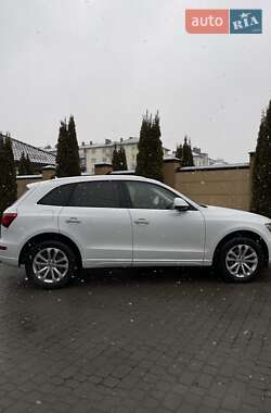 Позашляховик / Кросовер Audi Q5 2015 в Львові