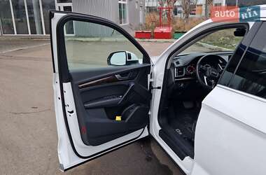 Внедорожник / Кроссовер Audi Q5 2019 в 