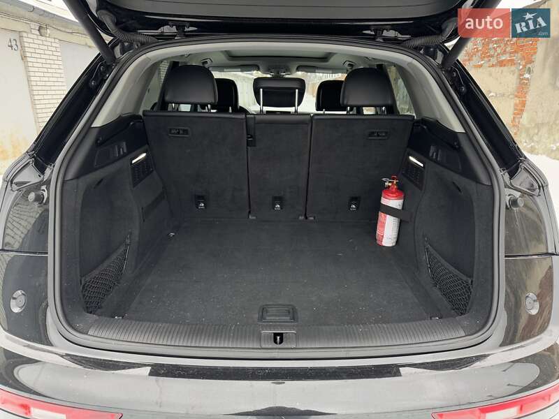 Внедорожник / Кроссовер Audi Q5 2018 в Львове