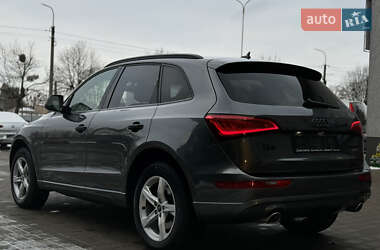 Позашляховик / Кросовер Audi Q5 2015 в Луцьку