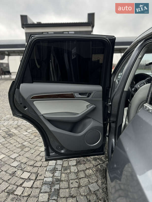 Внедорожник / Кроссовер Audi Q5 2013 в Великом Раковце