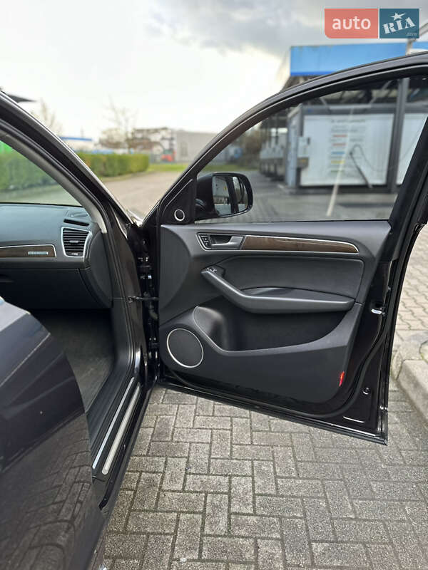 Внедорожник / Кроссовер Audi Q5 2013 в Киеве