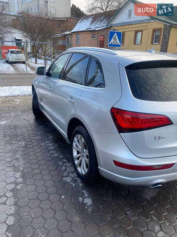 Внедорожник / Кроссовер Audi Q5 2014 в Луцке