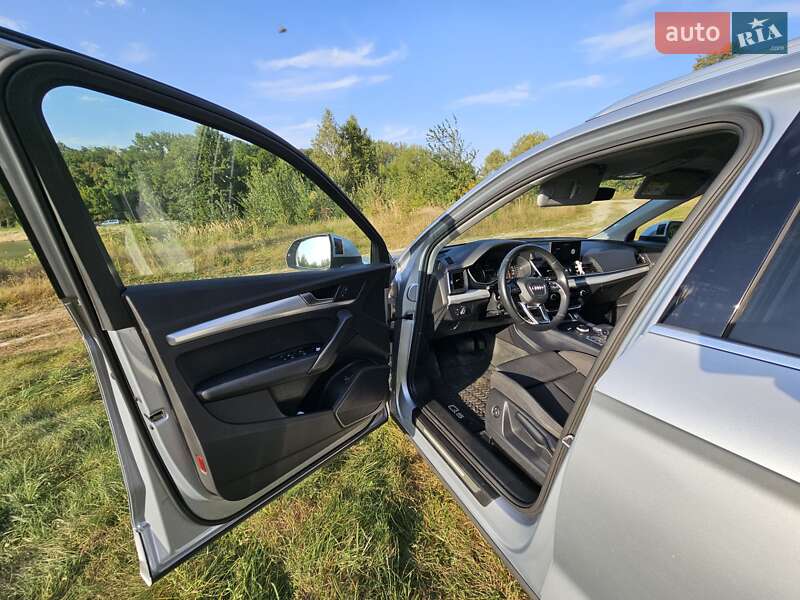Внедорожник / Кроссовер Audi Q5 2018 в Львове