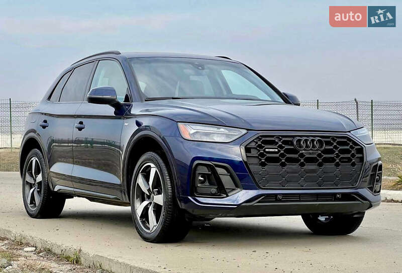 Позашляховик / Кросовер Audi Q5 2022 в Києві