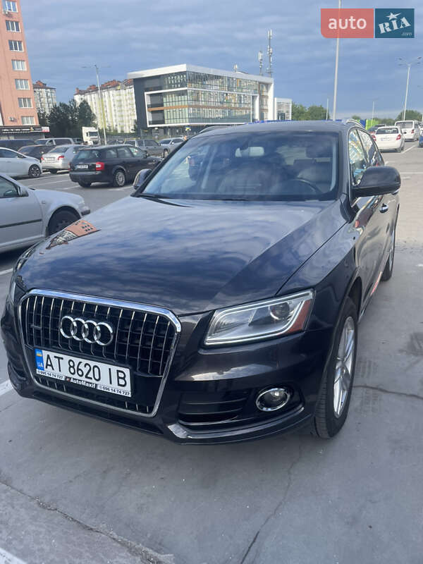 Внедорожник / Кроссовер Audi Q5 2015 в Ивано-Франковске