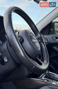 Внедорожник / Кроссовер Audi Q5 2015 в 