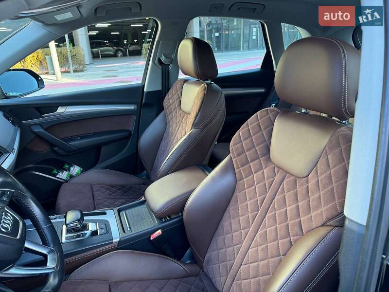 Позашляховик / Кросовер Audi Q5 2018 в Києві