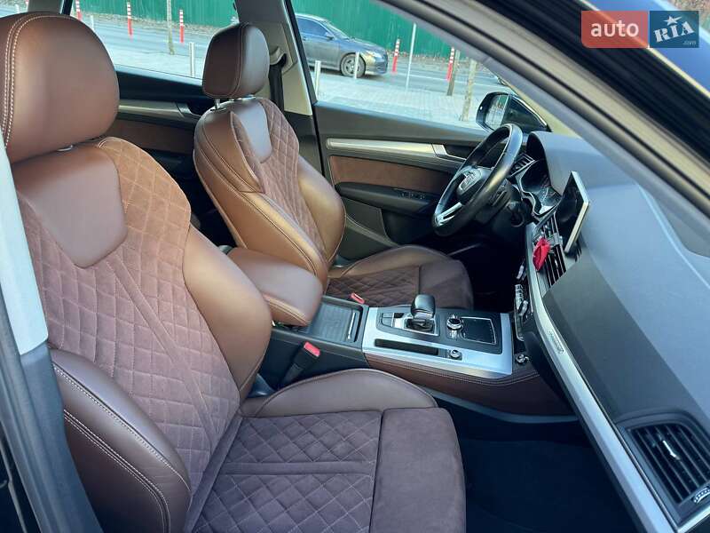 Позашляховик / Кросовер Audi Q5 2018 в Києві