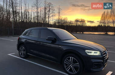 Внедорожник / Кроссовер Audi Q5 2019 в Киеве