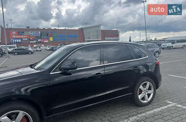 Внедорожник / Кроссовер Audi Q5 2011 в 