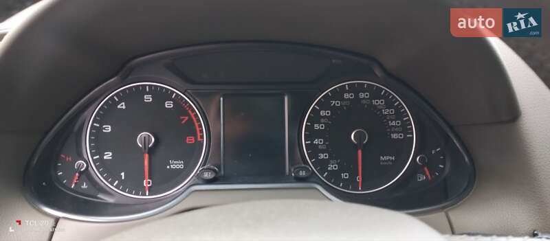 Позашляховик / Кросовер Audi Q5 2015 в Києві