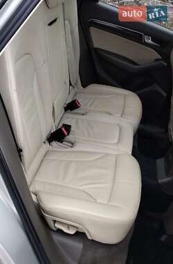 Внедорожник / Кроссовер Audi Q5 2015 в 