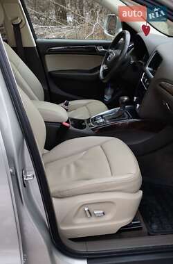Внедорожник / Кроссовер Audi Q5 2015 в 