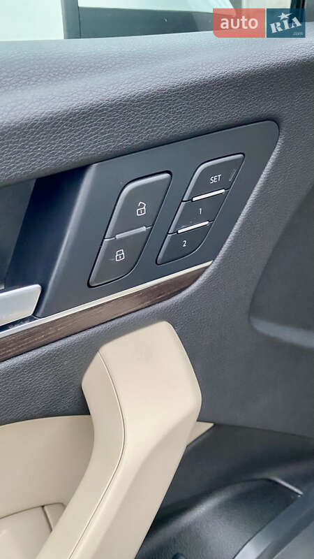 Внедорожник / Кроссовер Audi Q5 2022 в Киеве