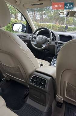 Позашляховик / Кросовер Audi Q5 2015 в 