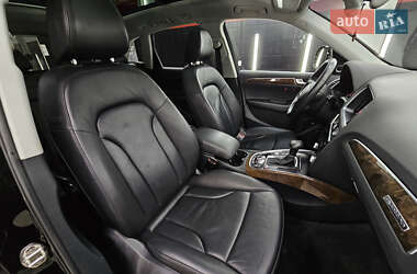 Позашляховик / Кросовер Audi Q5 2016 в 