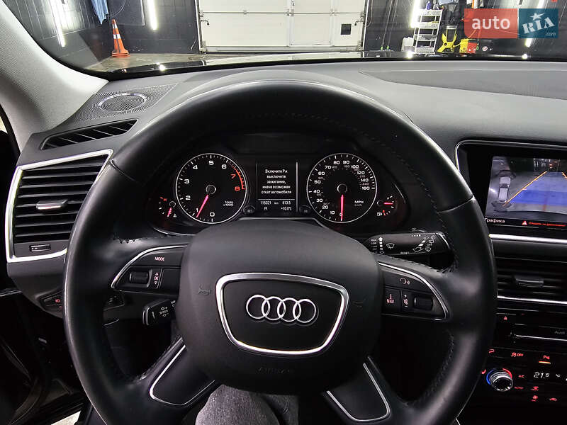 Позашляховик / Кросовер Audi Q5 2016 в Чернівцях