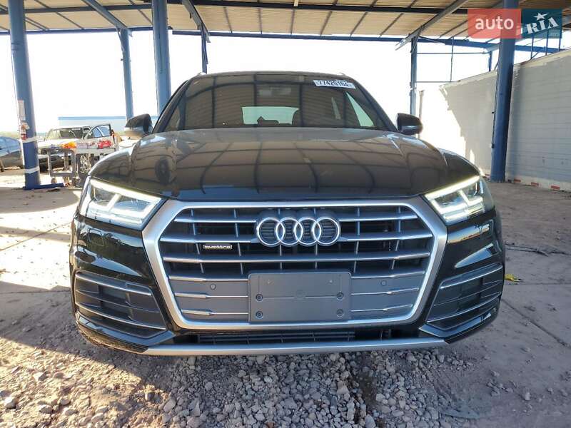 Позашляховик / Кросовер Audi Q5 2018 в Одесі