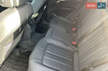 Внедорожник / Кроссовер Audi Q5 2022 в 