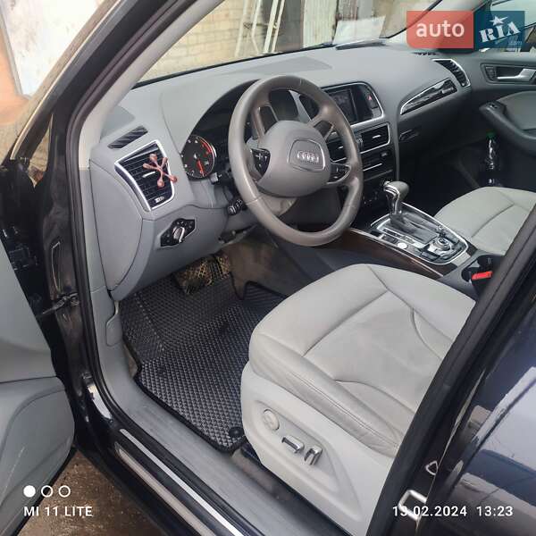 Внедорожник / Кроссовер Audi Q5 2013 в Немирове