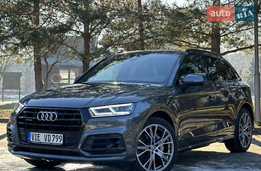 Внедорожник / Кроссовер Audi Q5 2019 в Дрогобыче