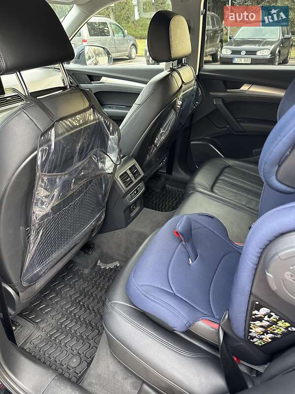 Внедорожник / Кроссовер Audi Q5 2017 в Ровно фото 23 Внедорожник / Кроссовер Audi Q5 2017 в Ровно