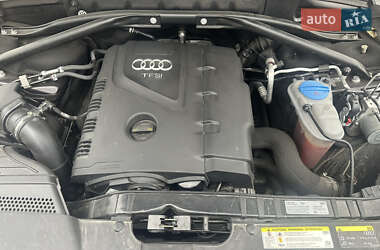 Внедорожник / Кроссовер Audi Q5 2016 в 