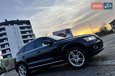 Внедорожник / Кроссовер Audi Q5 2014 в Хусте