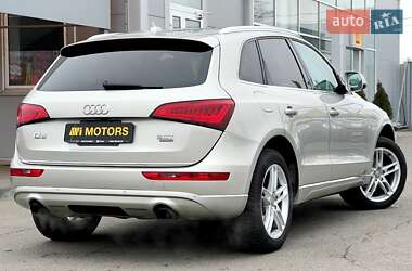 Позашляховик / Кросовер Audi Q5 2017 в 