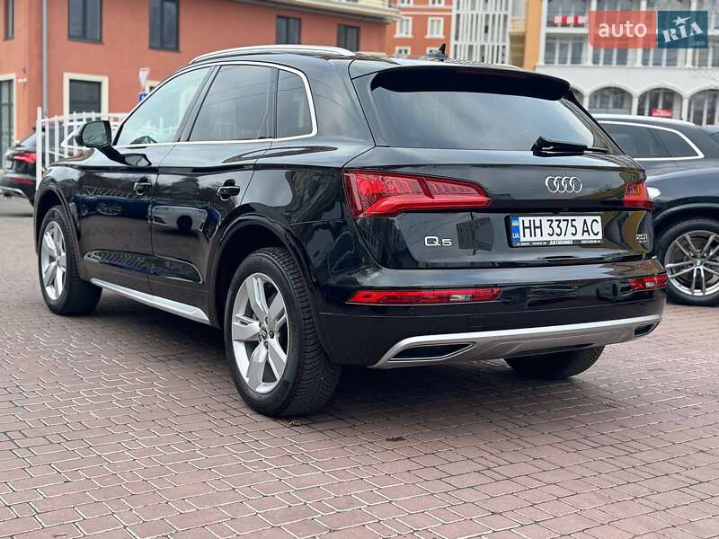 Внедорожник / Кроссовер Audi Q5 2017 в Одессе фото 9 Внедорожник / Кроссовер Audi Q5 2017 в Одессе