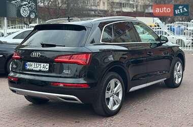 Позашляховик / Кросовер Audi Q5 2017 в 